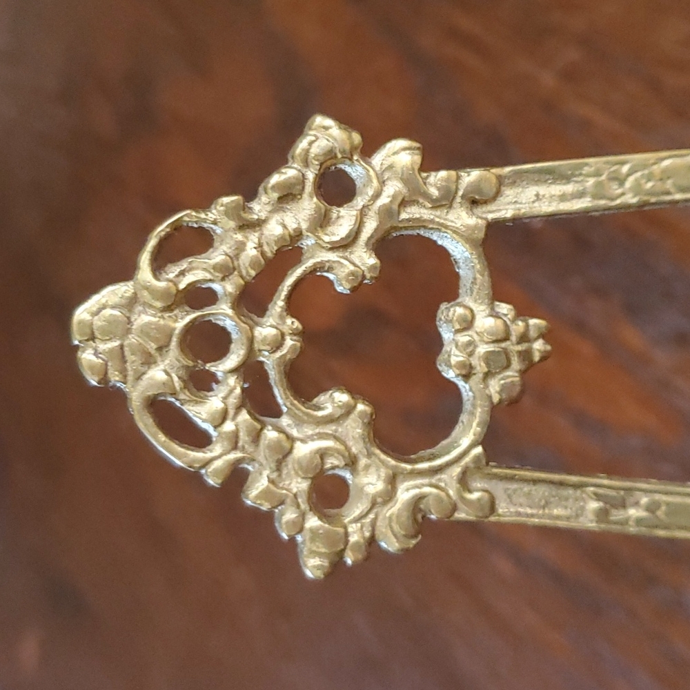 COPY - 7.5×4 VINTAGE SOLID BRASS VICTORIAN EASEL - Picture 3 of 10